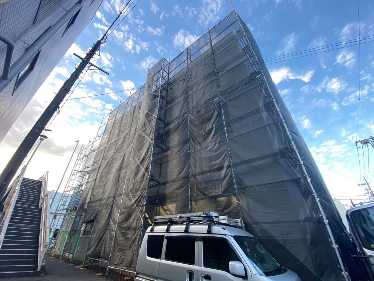 神奈川県川崎市　【外壁塗装工事】足場の必要性と組み立て時の流れ