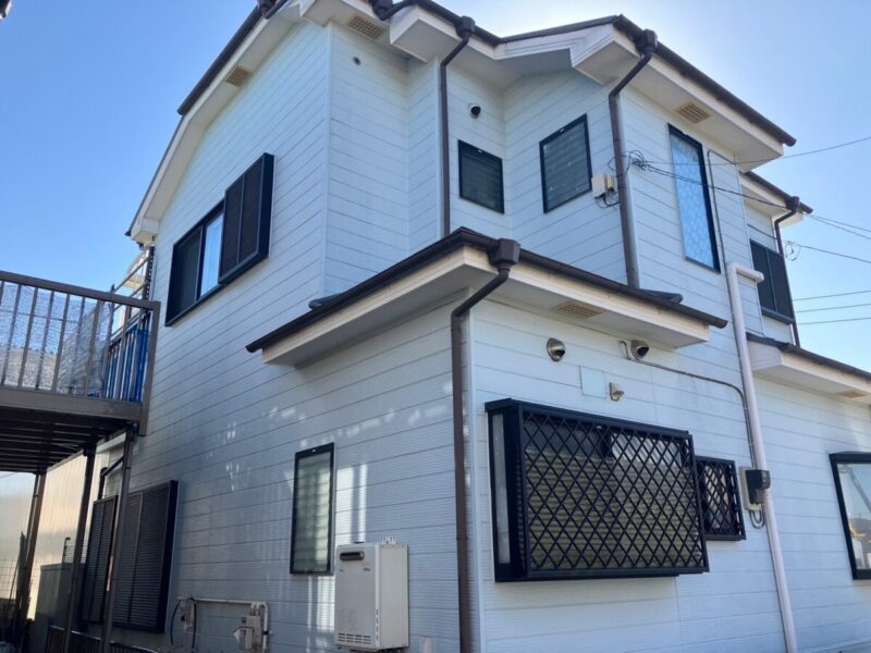 神奈川県横浜市　屋根・外壁塗装工事　施工前　塗装は屋根と外壁のセットがお得です！