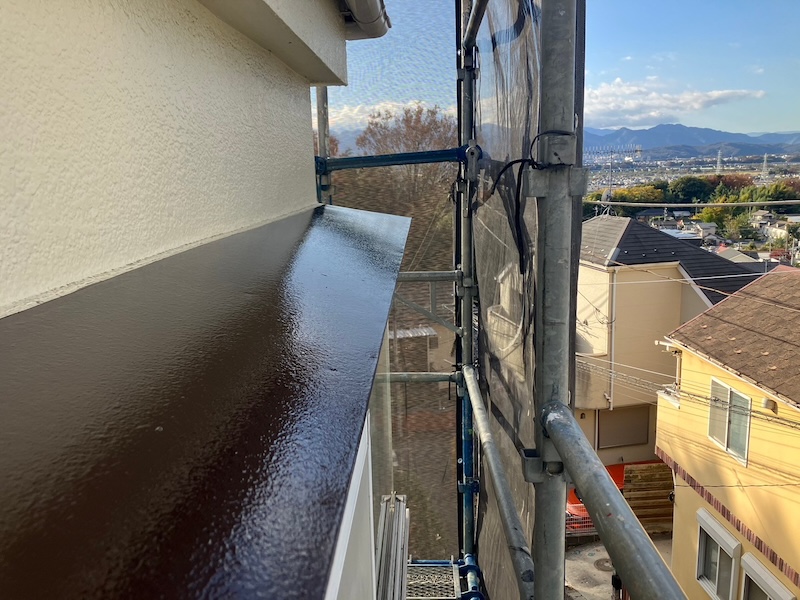 神奈川県横浜市　屋根塗装・外壁塗装工事　付帯部を塗装しないとどうなる？