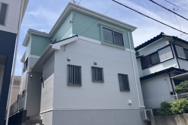 神奈川県横浜市 N様邸 外壁塗装工事「素敵な外観になって職人さんに感謝です！」