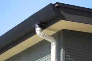 雨樋は部分的に交換が可能？気をつける点と修理するタイミング