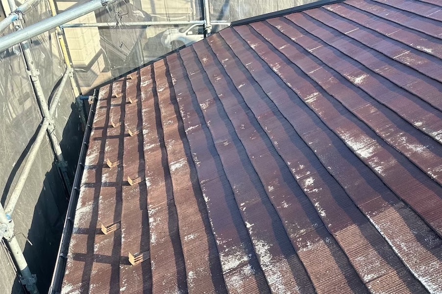 屋根の塗装回数は何回?塗装する回数の重要性を解説します!