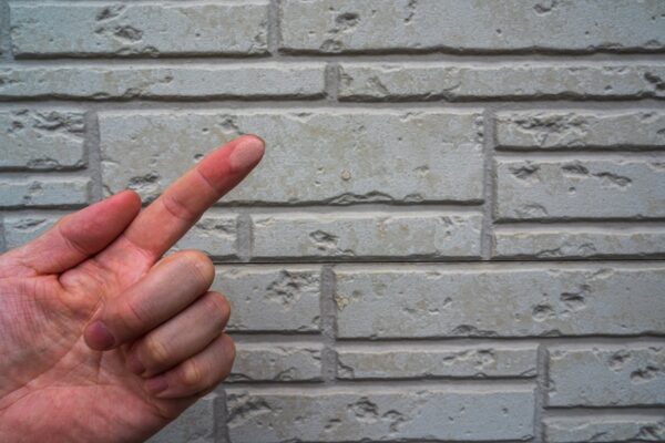 見逃しにご注意！外壁塗装を知らせる劣化症状をご紹介します！