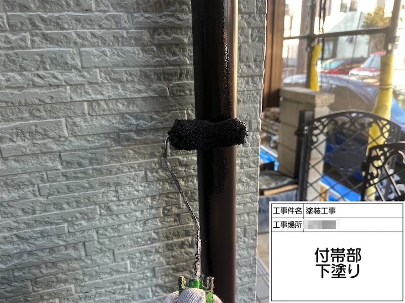 神奈川県横浜市|雨樋も塗装が必要?色褪せたままだとどうなる?