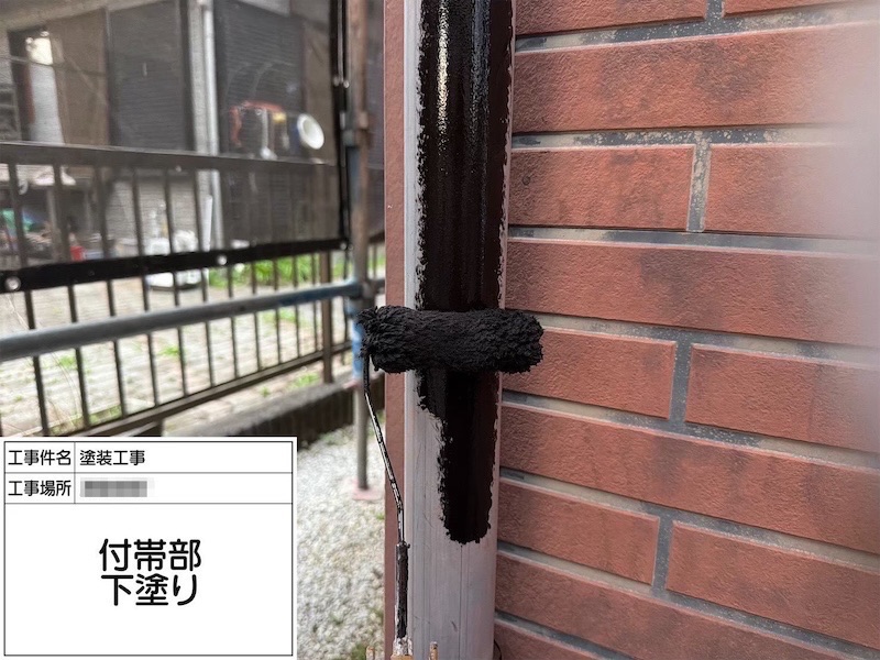 神奈川県藤沢市|付帯部 縦樋を塗装しました!不具合箇所はこのタイミングで修理を!